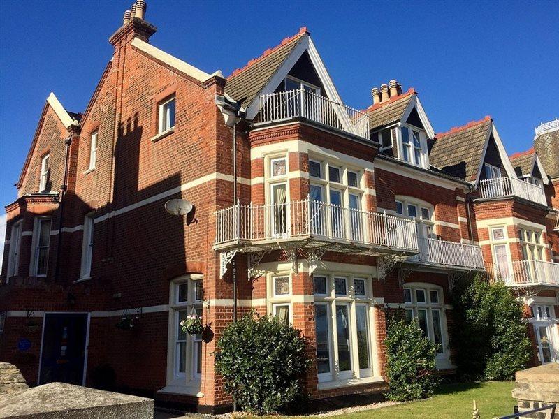 Britten House Lowestoft Esterno foto